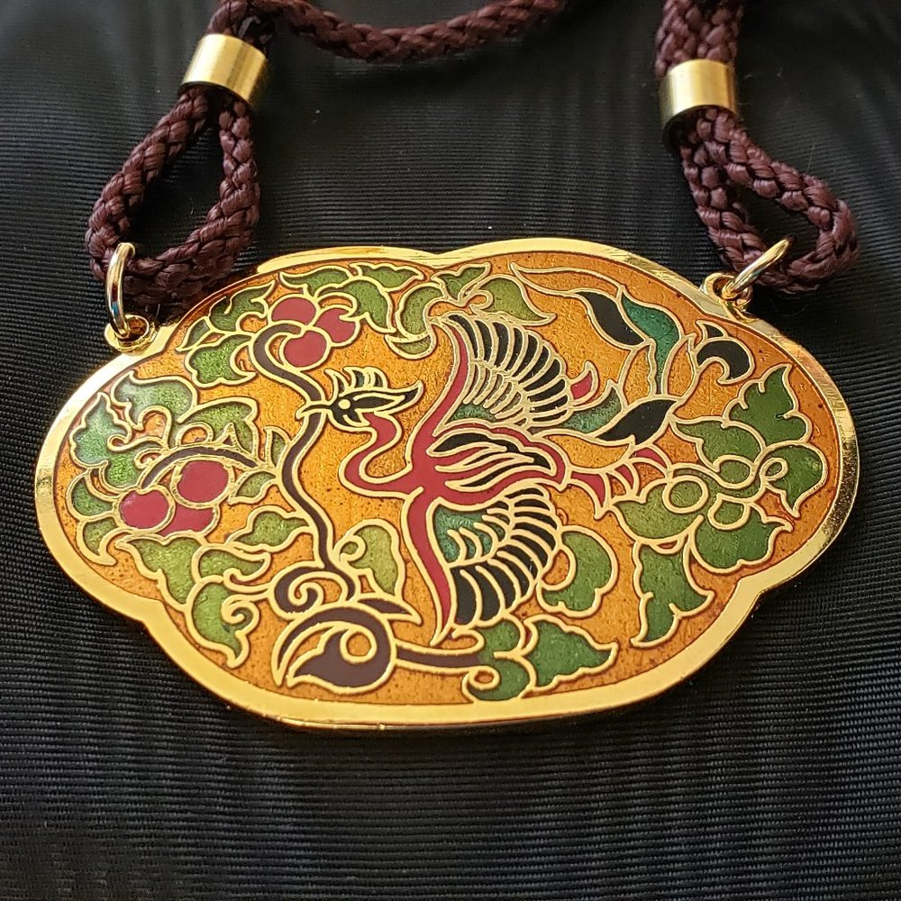 Vintage Chinese Cloisonne Pendant Necklace.